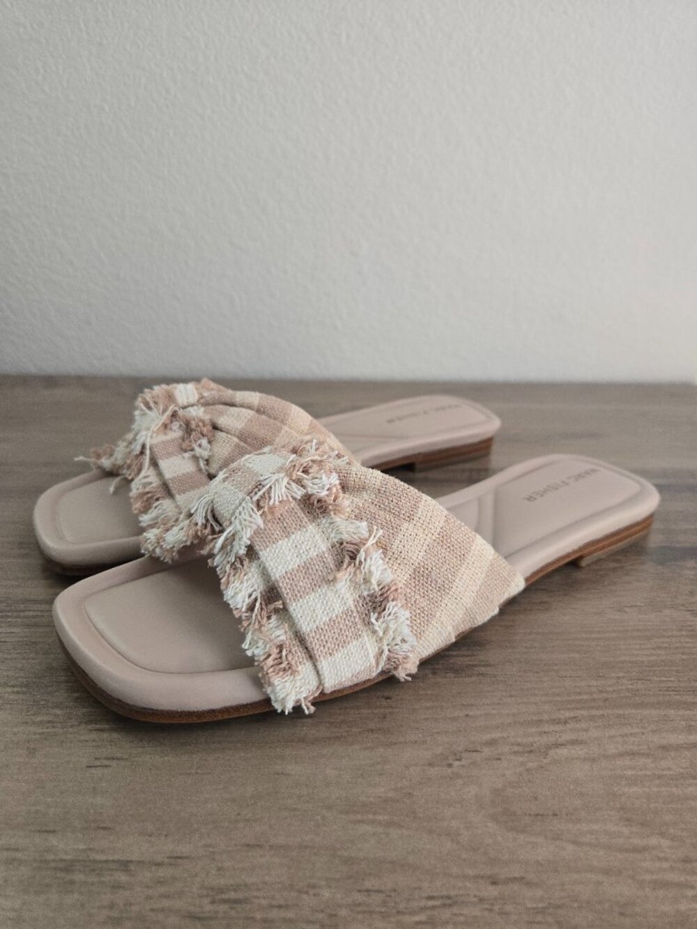 Marc Fisher Womens Orbit Knotted Flat Slide Sandals Light Natural Stripe Size 7M